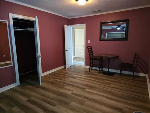$2,500 | 912 Monticello Avenue, Jefferson, LA 70121