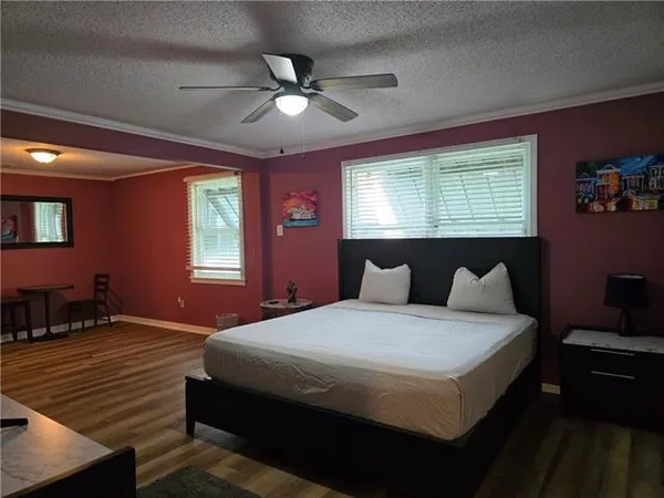 $2,500 | 912 Monticello Avenue, Jefferson, LA 70121
