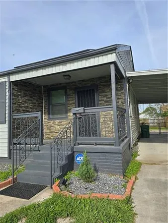 $2,500 | 912 Monticello Avenue, Jefferson, LA 70121