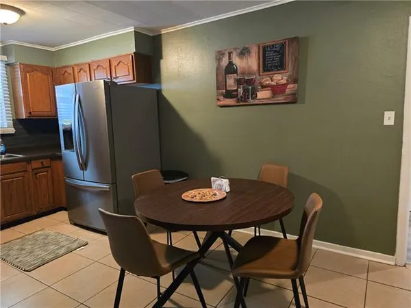 $2,500 | 912 Monticello Avenue, Jefferson, LA 70121