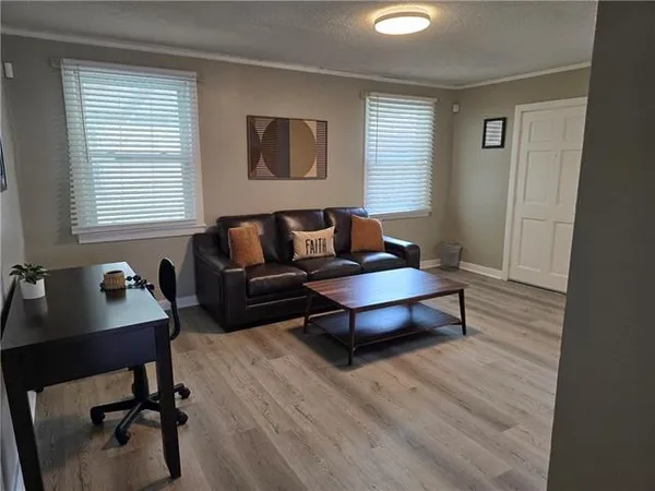 $2,500 | 912 Monticello Avenue, Jefferson, LA 70121