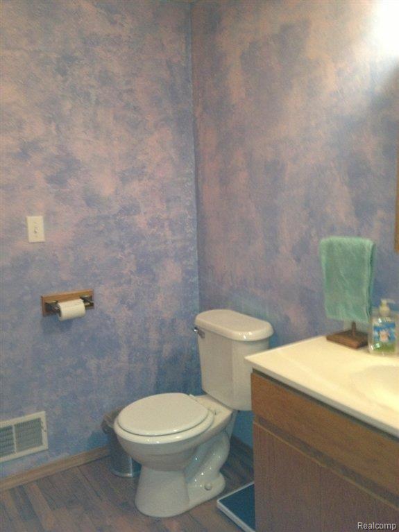20216 Merriman Road Romulus, MI 48174 - Photo 16 of 16 IMG_0003.jpeg