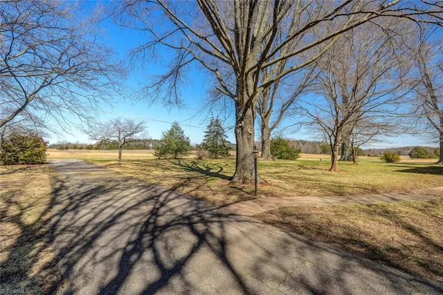 $1,850 | 620 Stone Road, Reidsville, NC 27320