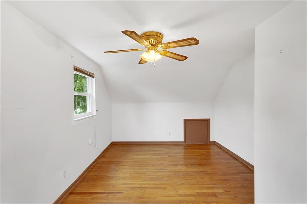 320 Center New Texas Road Pittsburgh, PA 15239 - Photo 15 of 25 a view of room with a window