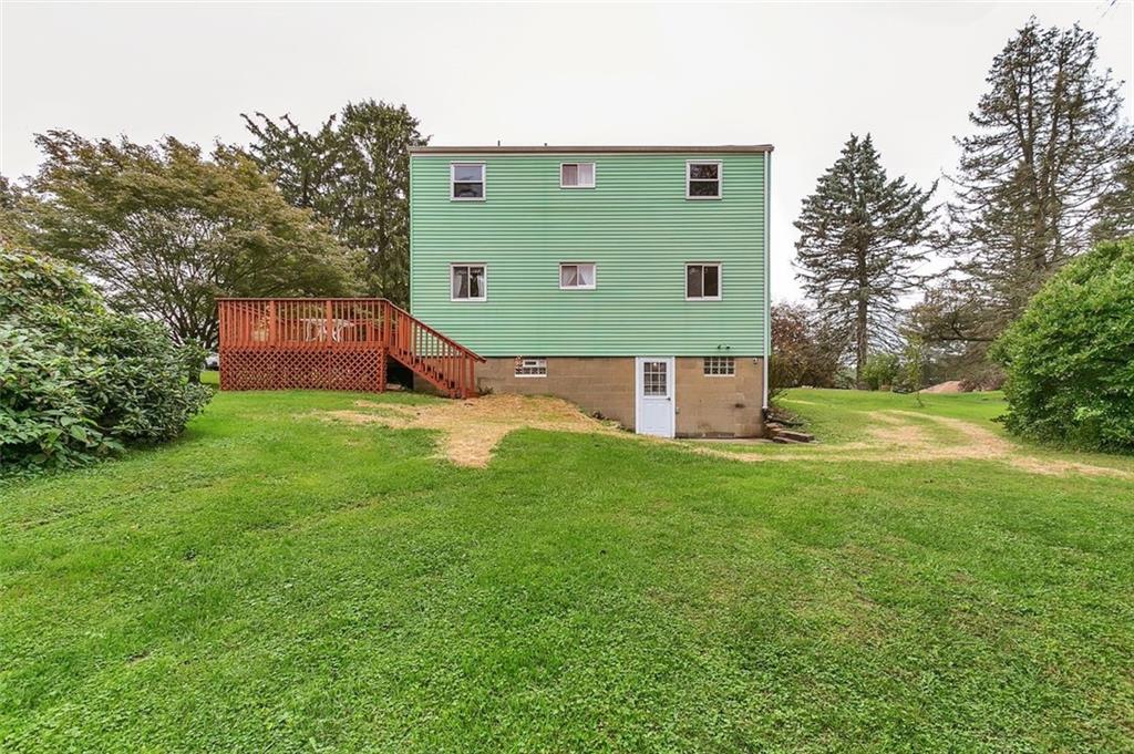 320 Center New Texas Road Pittsburgh, PA 15239 - Photo 25 of 25 a view of a back yard of the house