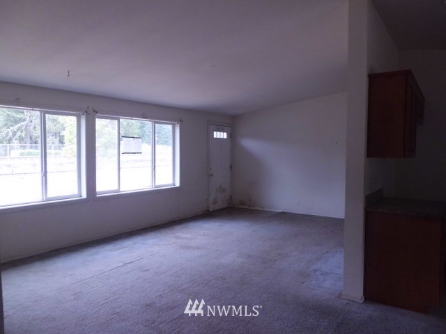 1112 Southeast Front Street Winlock, WA 98596 - Photo 18 of 25 Gallery Image 18