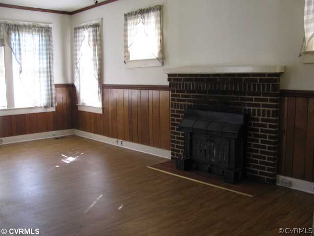 27976 Prince Edward Highway Rice, VA 23966 - Photo 5 of 5 Living Room - Plenty of room in this home.