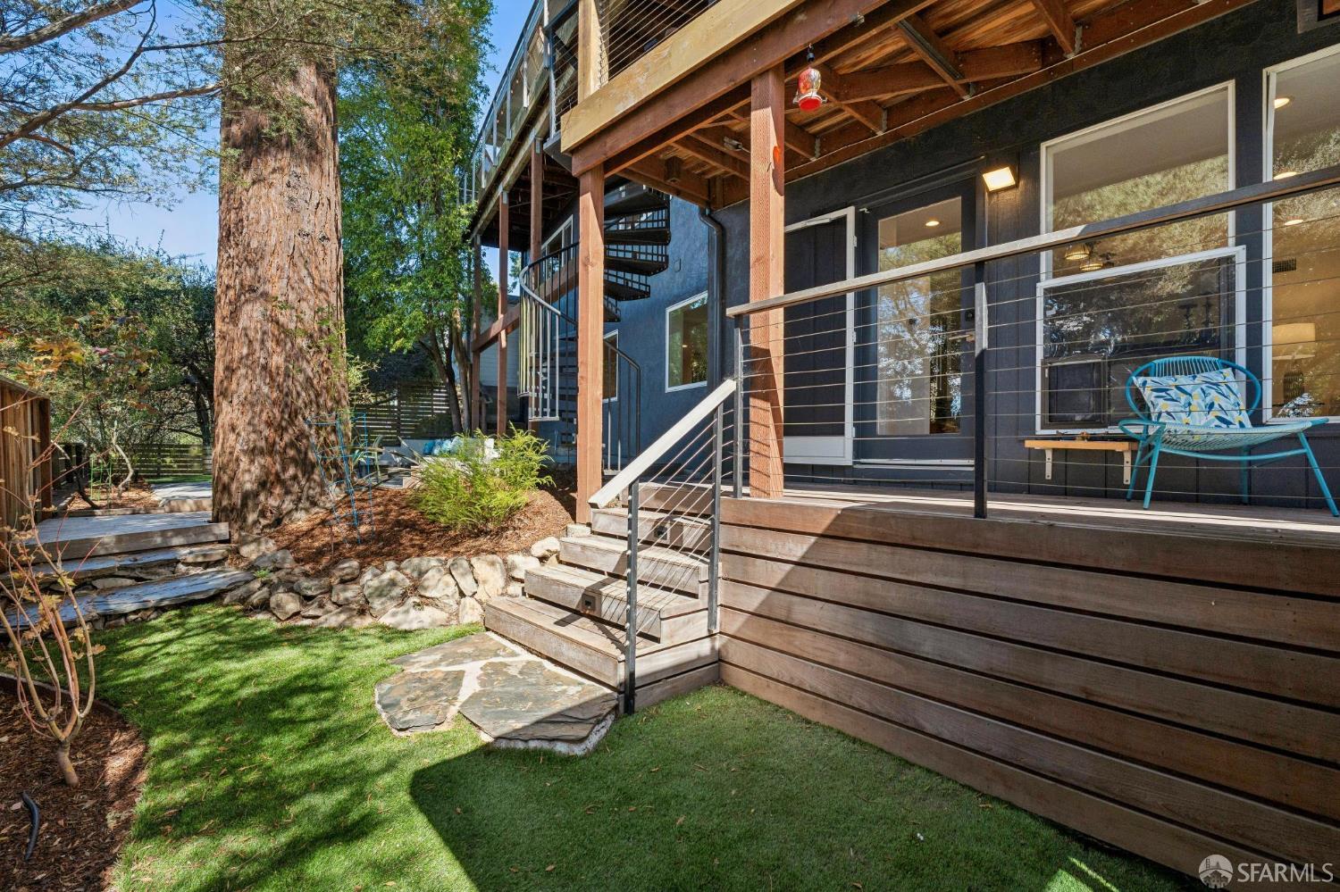 6425 Snake Road Oakland, CA 94611 - Photo 48 of 62 Gallery Image 48
