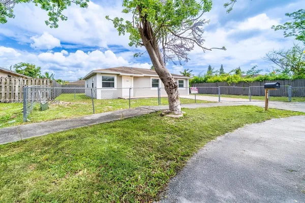 $2,800 | 705 Northwest 13th Terrace, Florida City, FL 33034
