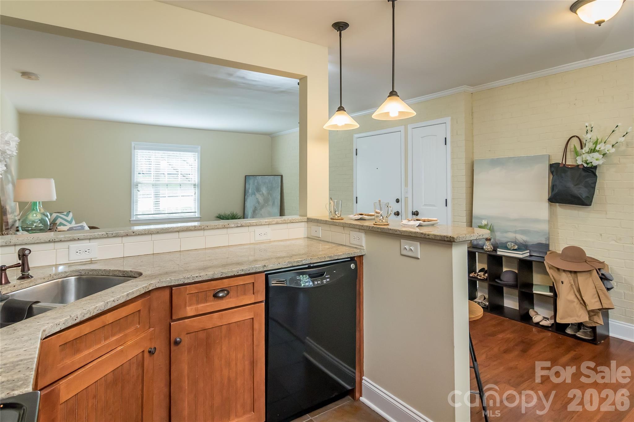 4911 Park Road, Unit D Charlotte, NC 28209 - Photo 6 of 30