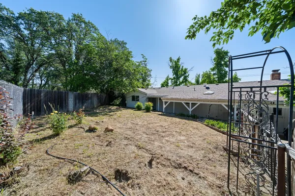 $429,000 | 2648 Yana Avenue, Redding, CA 96002