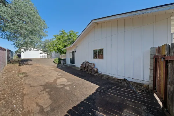 $429,000 | 2648 Yana Avenue, Redding, CA 96002