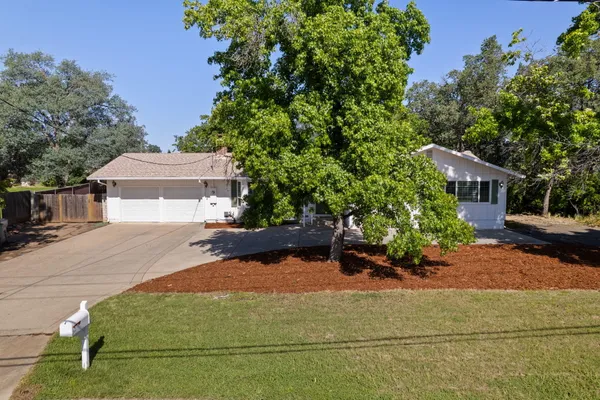 $429,000 | 2648 Yana Avenue, Redding, CA 96002