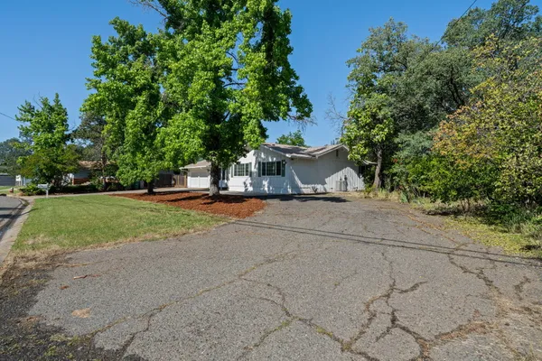 $429,000 | 2648 Yana Avenue, Redding, CA 96002