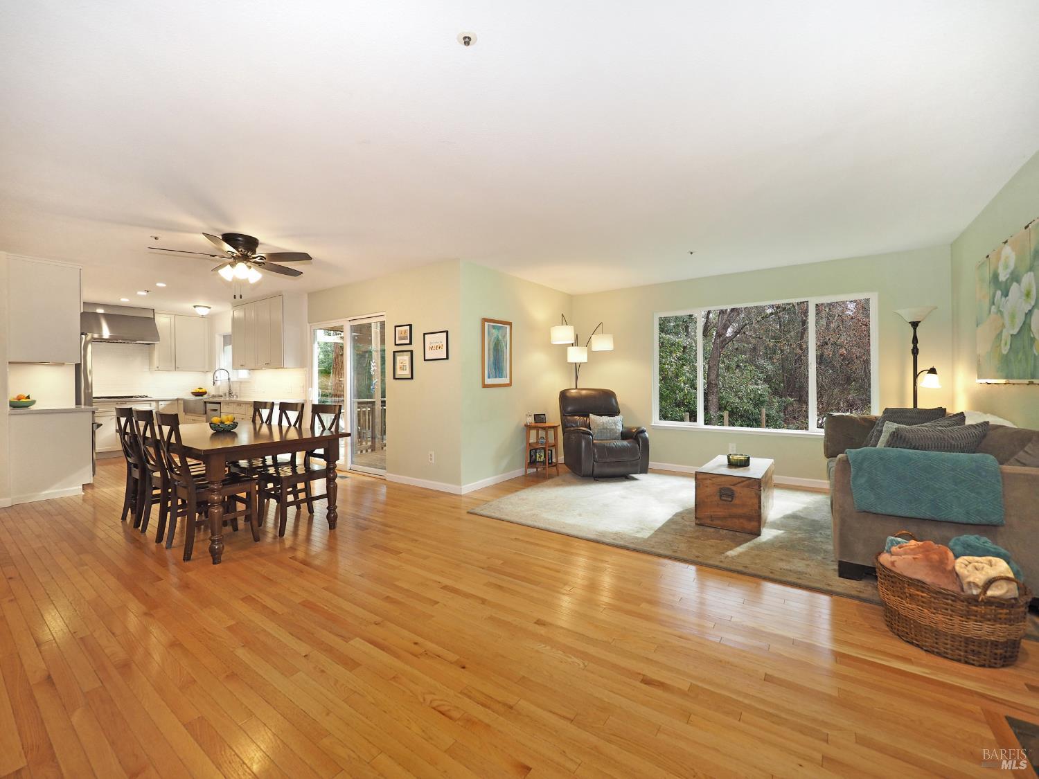 21679 Geyserville Avenue Geyserville, CA 95441 - Photo 19 of 60