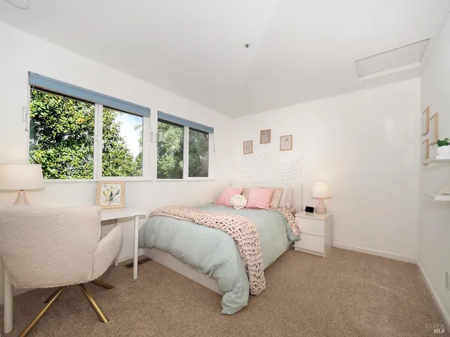 $1,150,000 | 21679 Geyserville Avenue, Geyserville, CA 95441