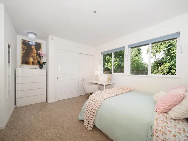 $995,000 | 21679 Geyserville Avenue, Geyserville, CA 95441