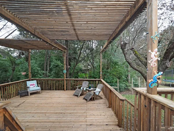 $995,000 | 21679 Geyserville Avenue, Geyserville, CA 95441