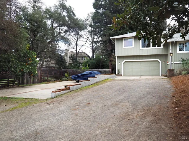 $1,150,000 | 21679 Geyserville Avenue, Geyserville, CA 95441