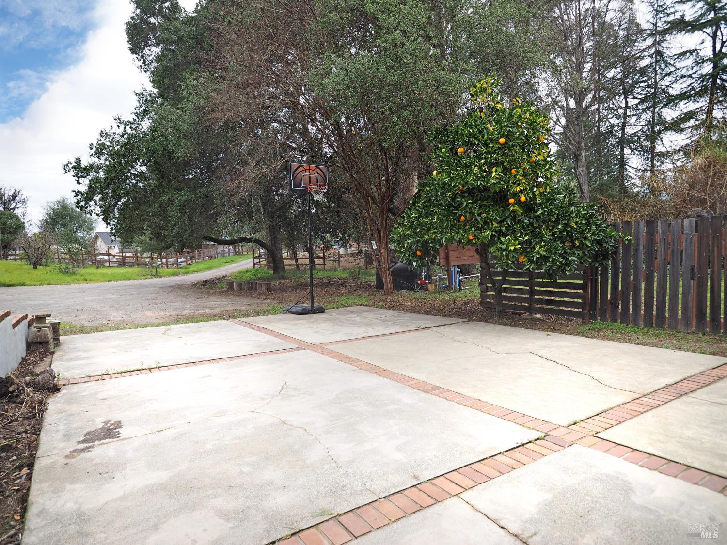 21679 Geyserville Avenue Geyserville, CA 95441 - Photo 48 of 60