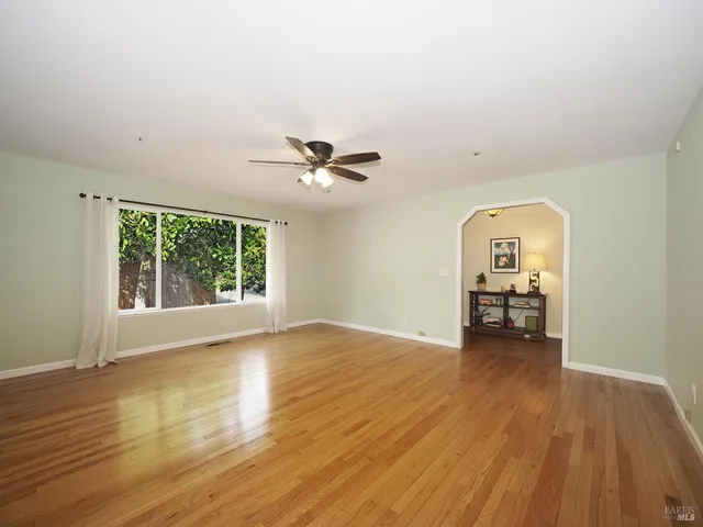 $1,150,000 | 21679 Geyserville Avenue, Geyserville, CA 95441