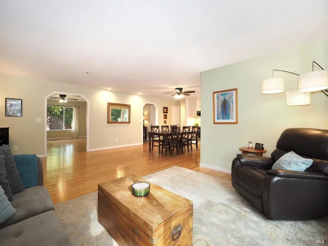 $1,150,000 | 21679 Geyserville Avenue, Geyserville, CA 95441