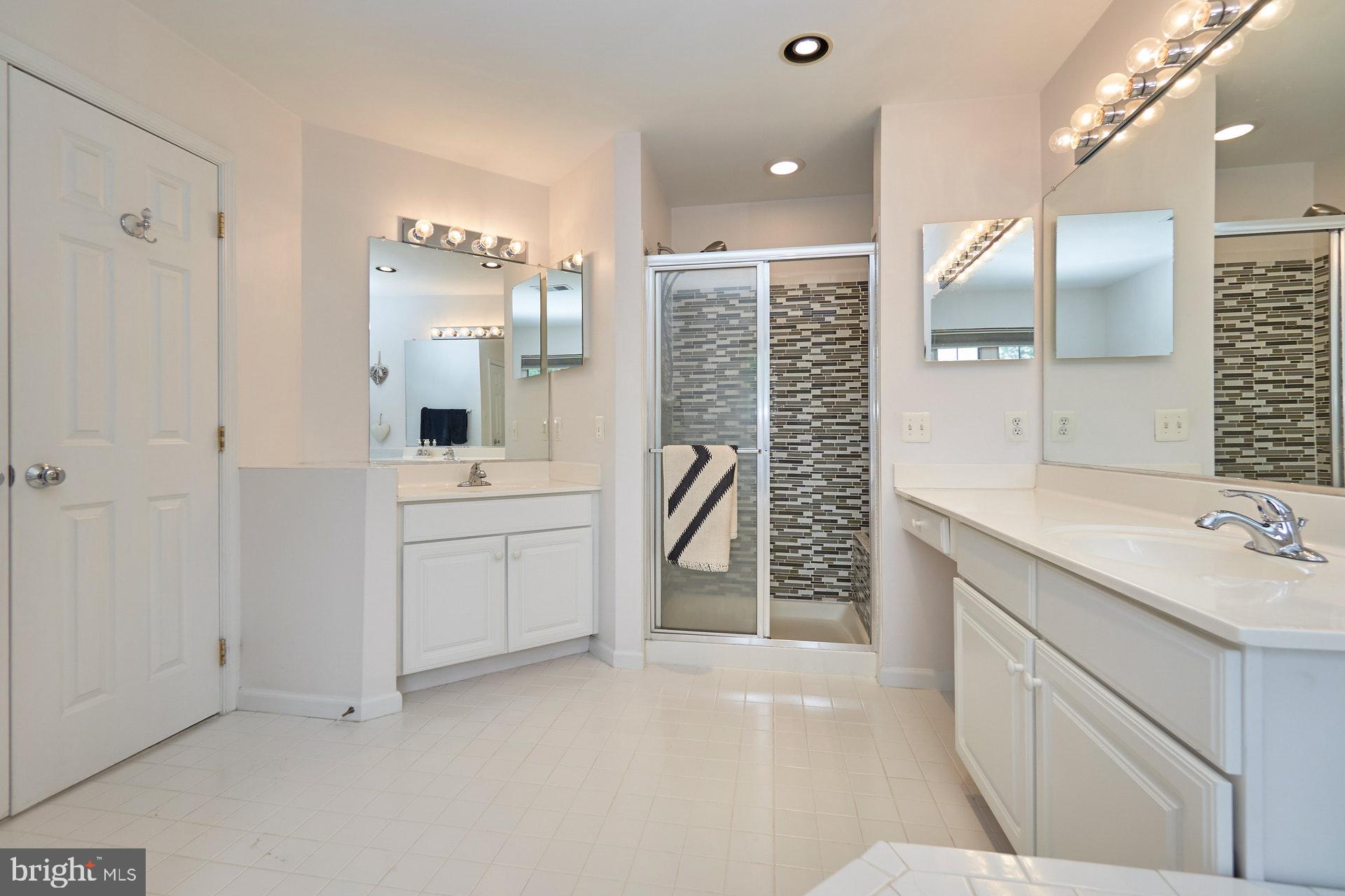 11510 Waterhaven Court Reston, VA 20190 - Photo 19 of 42