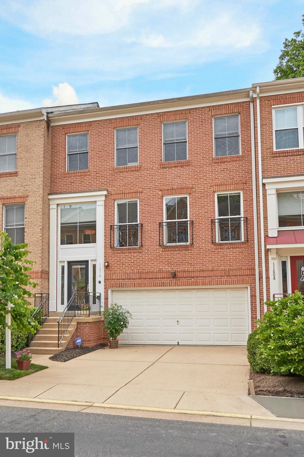 11510 Waterhaven Court Reston, VA 20190 - Photo 3 of 42