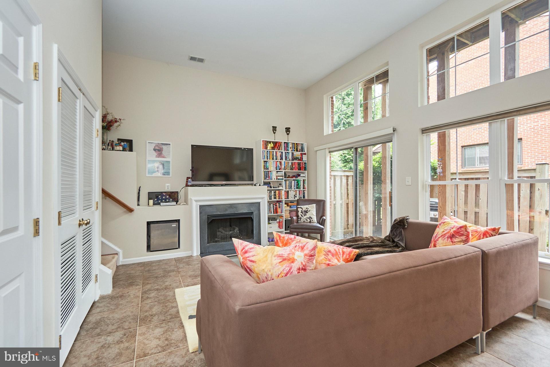 11510 Waterhaven Court Reston, VA 20190 - Photo 25 of 42