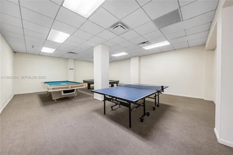 $2,350 | 290 174th Street, Unit 307, Sunny Isles Beach, FL 33160