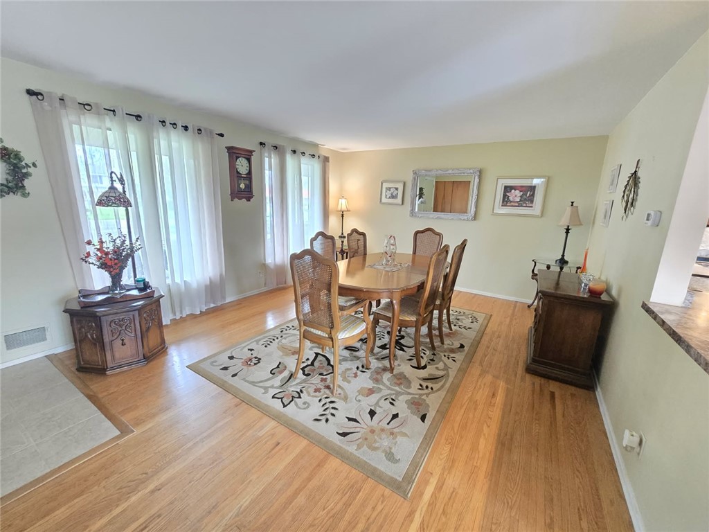 401 Eileen Drive Greece, NY 14616 - Photo 12 of 34