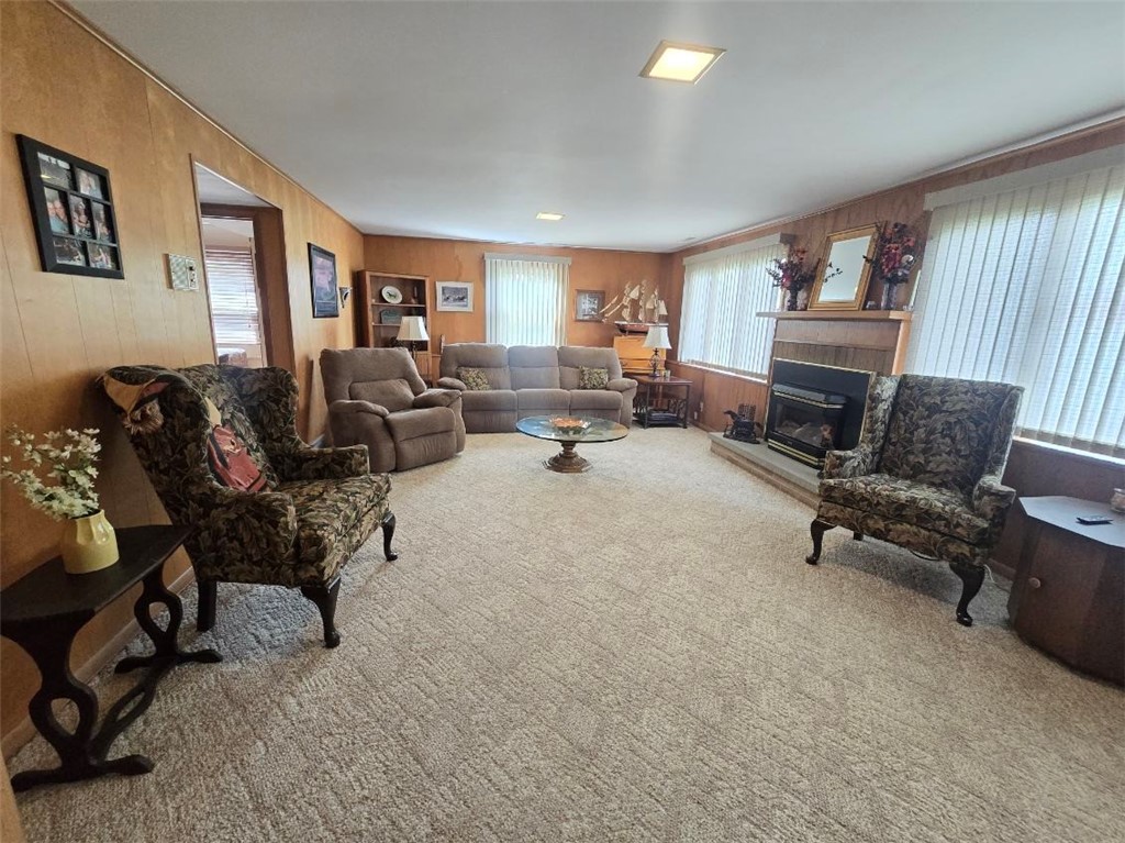 401 Eileen Drive Greece, NY 14616 - Photo 20 of 34