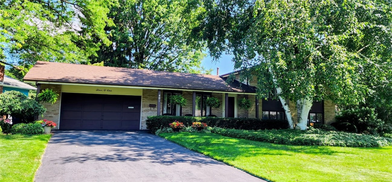 401 Eileen Drive Greece, NY 14616 - Photo 3 of 34