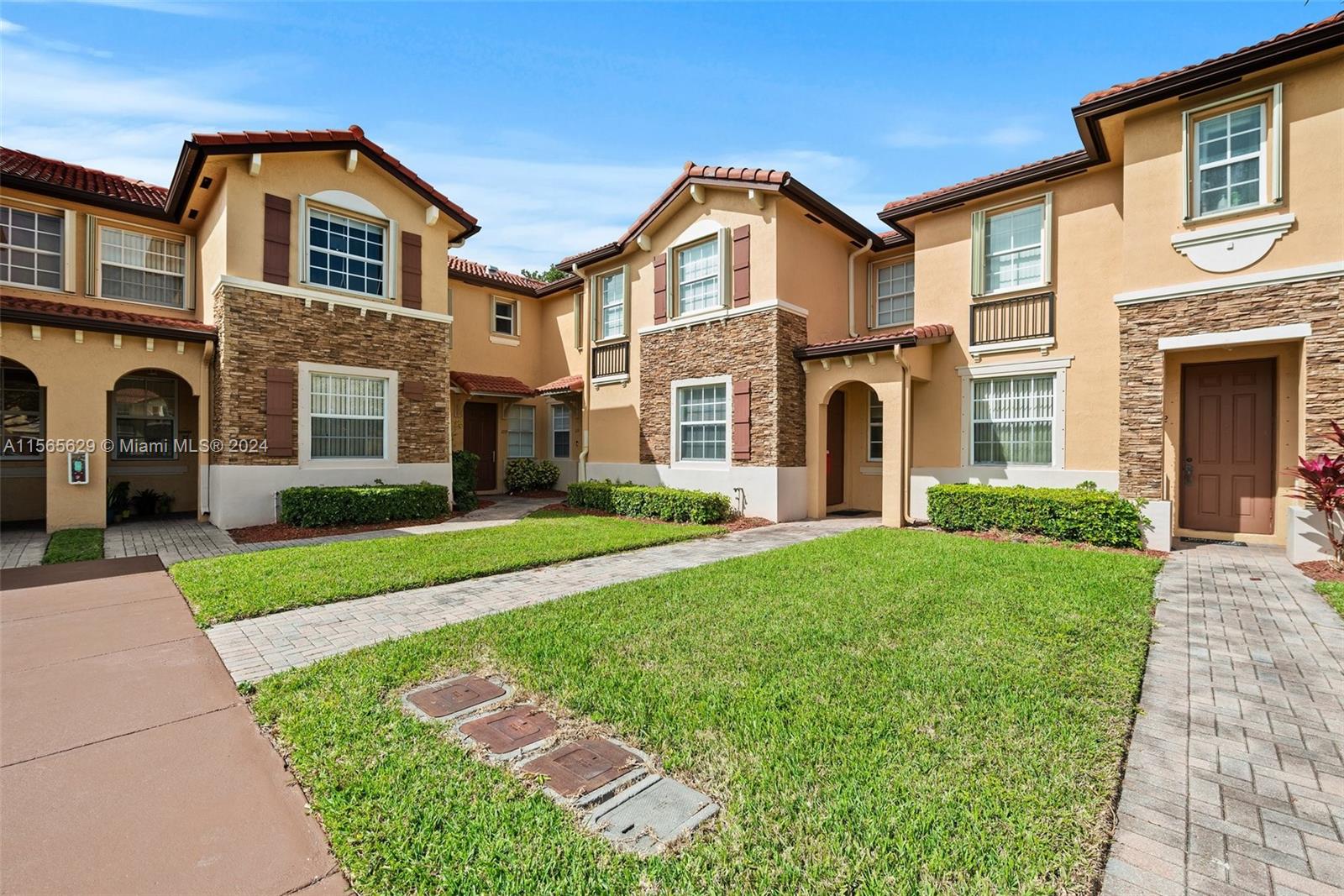 1650 Northeast 33rd Road, Unit 11110 Homestead, FL 33033 - Photo 2 of 46 Gallery Image 2