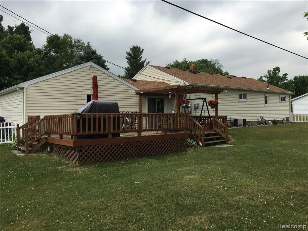 2330 Toben Road Carleton, MI 48117 - Photo 28 of 44 IMG_2150.JPG