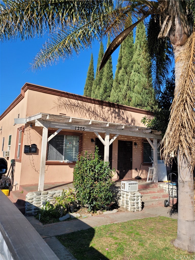 1205 North Spring Avenue Compton, CA 90221 - Photo 1 of 1 Gallery Image 1