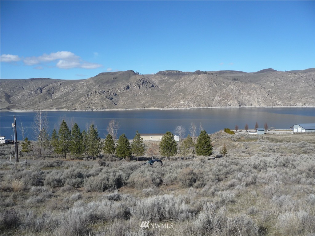 4050 Plum Point Road Grand Coulee, WA 99133 - Photo 4 of 6 Gallery Image 4
