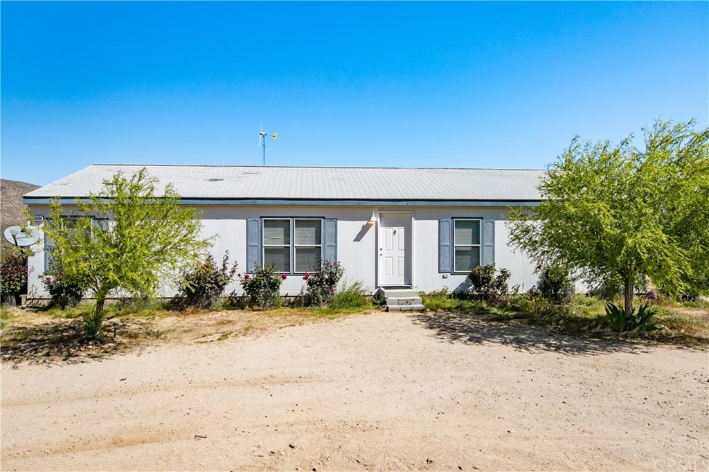 26084 Keator Road Apple Valley, CA 92307 - Photo 1 of 1 Gallery Image 1