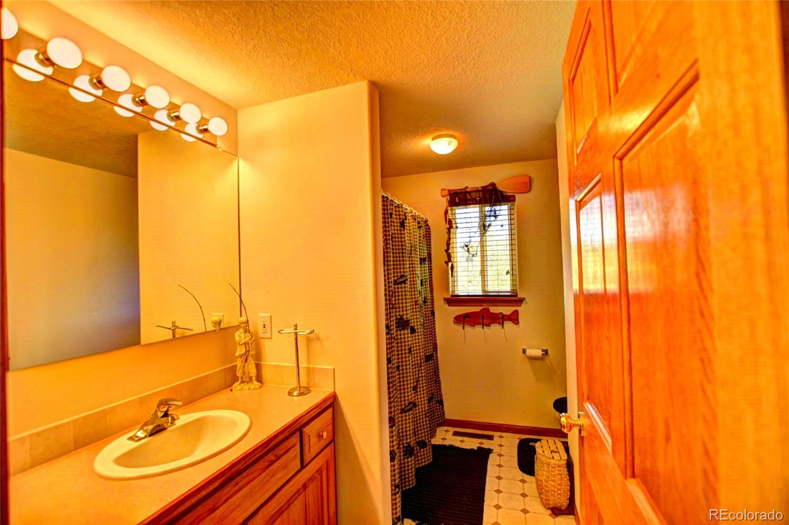293 Old Squaw Road Como, CO 80432 - Photo 11 of 23 Gallery Image 11