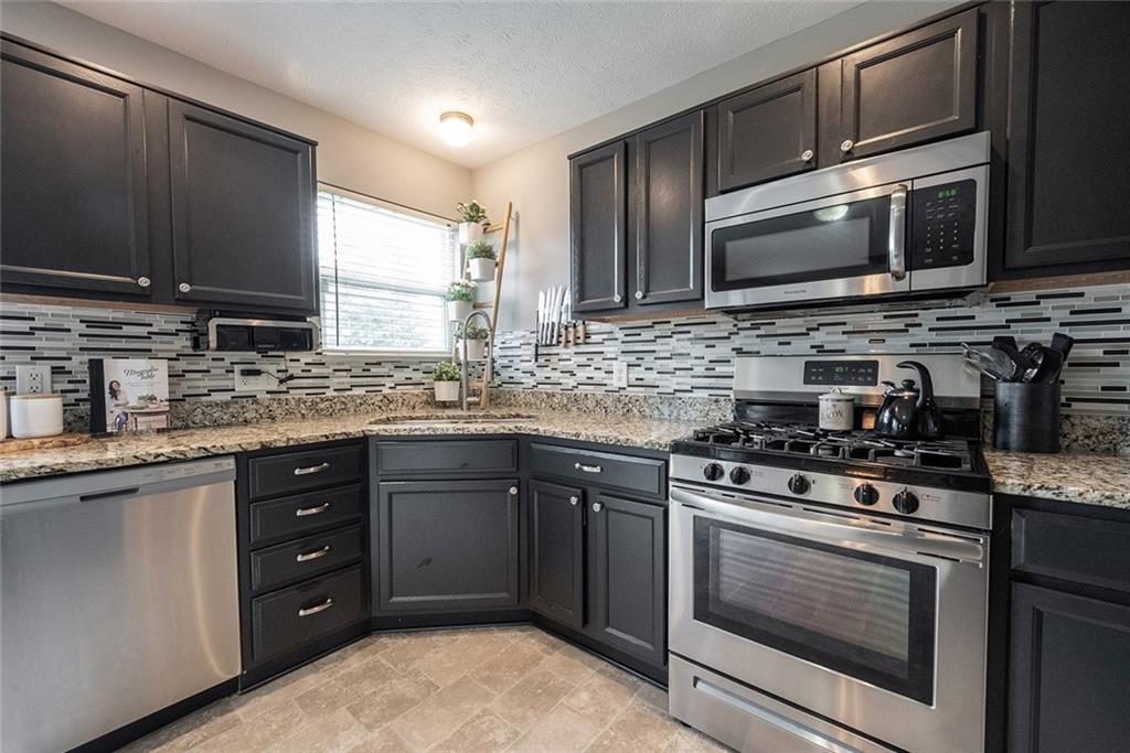 12747 Redskins Avenue Fishers, IN 46037 - Photo 14 of 50 Gallery Image 14