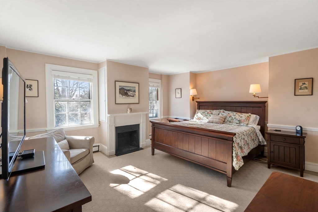 44 Court Street Dedham, MA 02026 - Photo 19 of 40