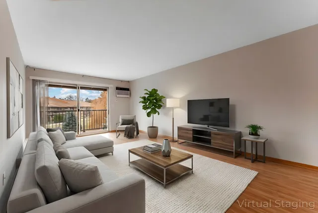 $189,000 | 810 East Old Willow Road, Unit 209, Prospect Heights, IL 60070