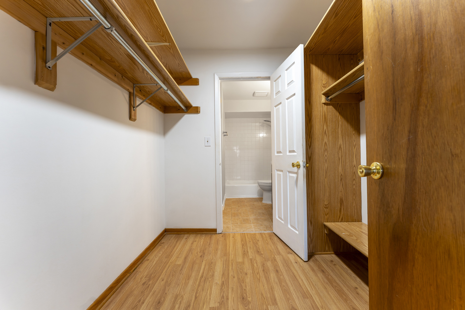 810 East Old Willow Road, Unit 209 Prospect Heights, IL 60070 - Photo 10 of 16