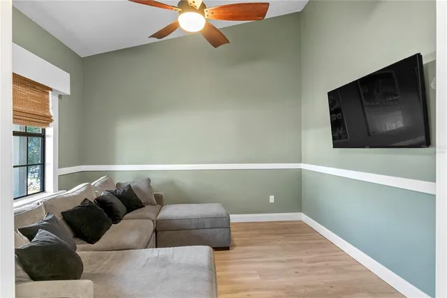 $450,000 | 1113 Climbing Rose Drive, Orlando, FL 32818