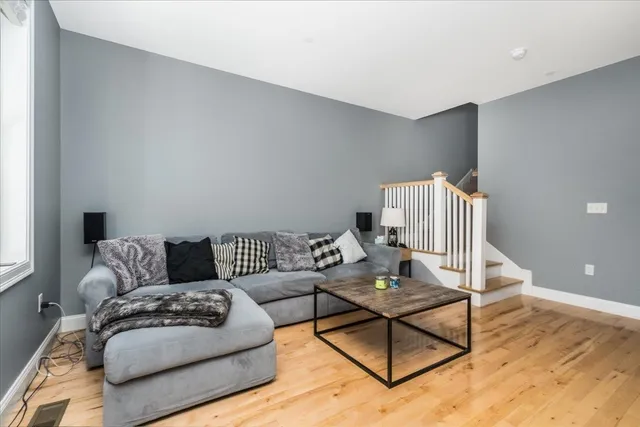 $400,000 | 35 Callaway Drive, Unit 2, Concord, NH 03301