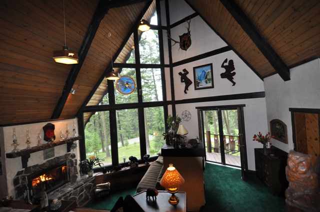 5706 South Corkery Road Spokane, WA 99223 - Photo 2 of 9 Gallery Image 2