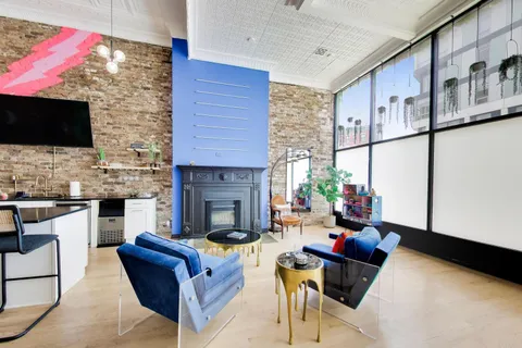 $1,500,000 | 815 North Milwaukee Avenue, Chicago, IL 60642