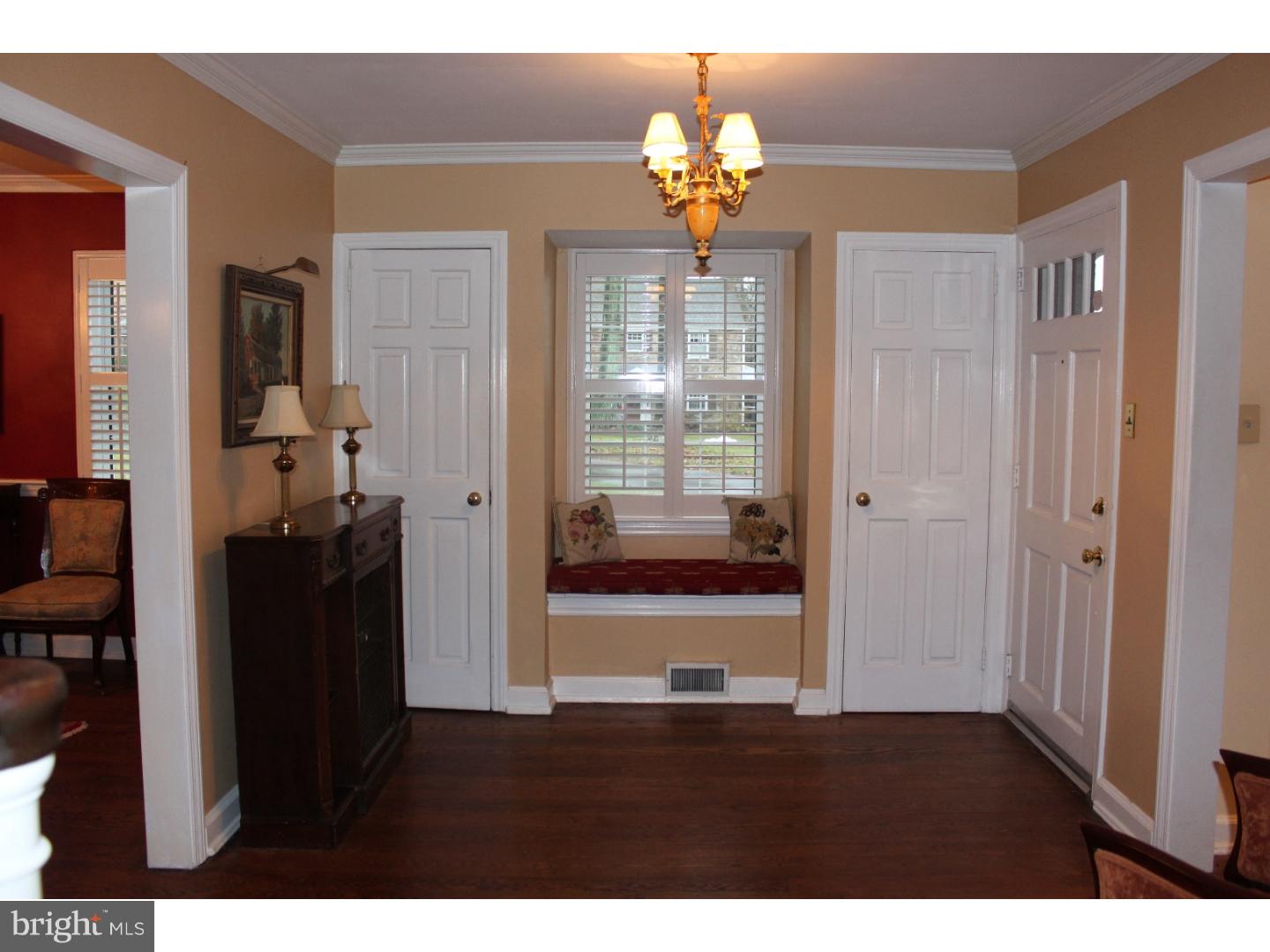 17 Briar Road Wayne, PA 19087 - Photo 13 of 25 Foyer