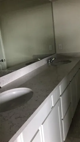 $3,900 | 3149 Poinciana Street, Lauderdale Lakes, FL 33311