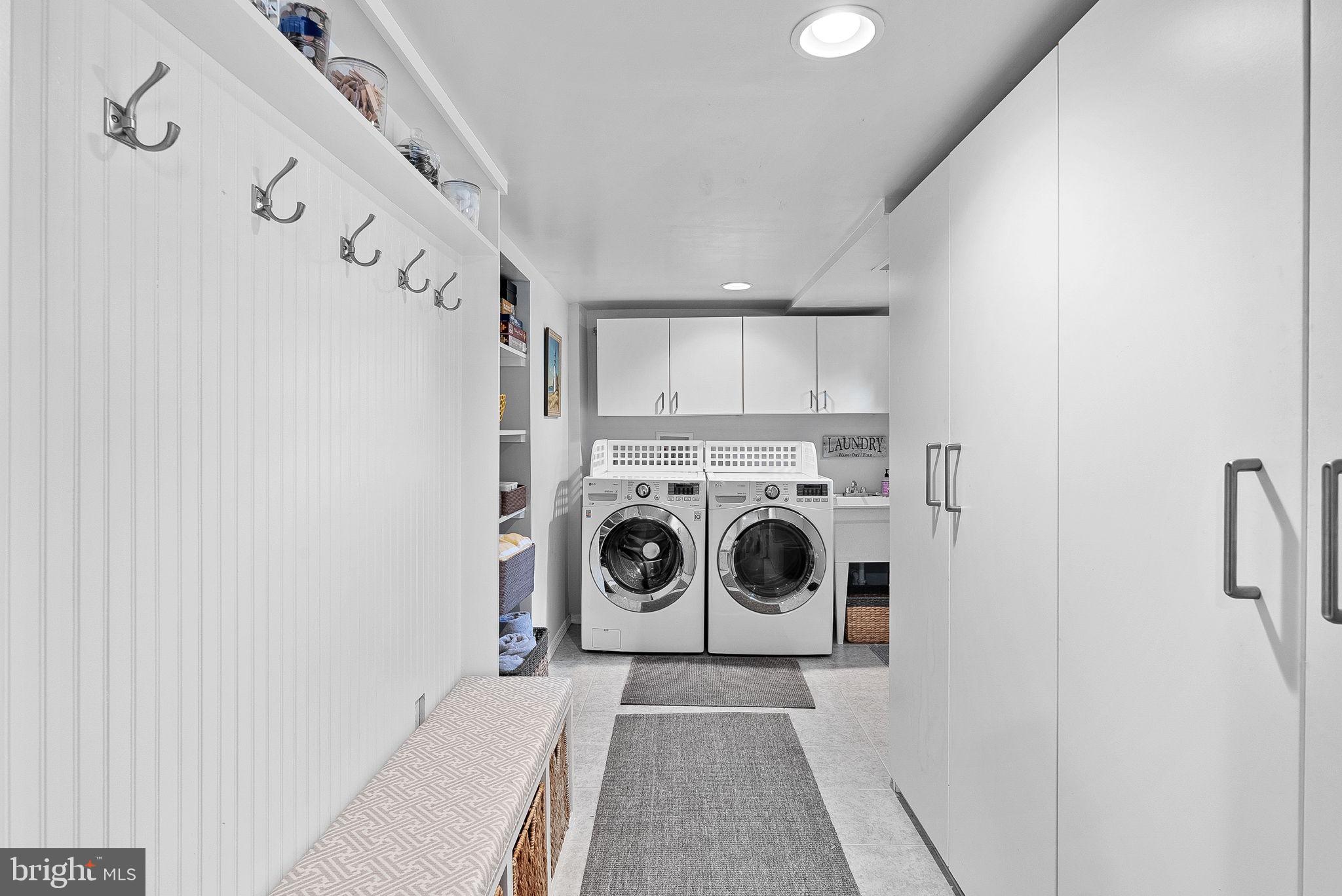 10313 Parkman Road Silver Spring, MD 20903 - Photo 43 of 61 Fabulous mudroom with an exit to the rear garden